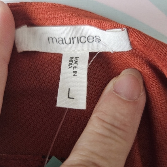 Maurices Medallion Midi Womens V-neck Dress Sz Large - Picture 8 of 11